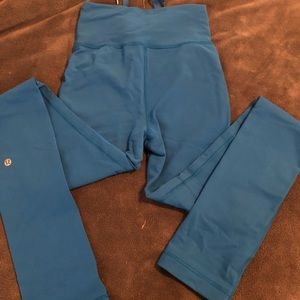 Lululemon sz 2 leggings